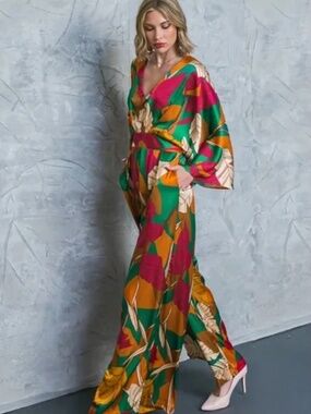 NWOT Flying Tomato Fanciful Flirt Jumpsuit with Kimono Sleeves